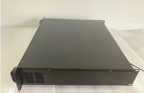 Gli amplificatori 2*120W e gli altoparlanti a due vie dell'amplificatore di potenza di PA alimentano l'amplificatore di potenza 20000W professionale del miscelatore